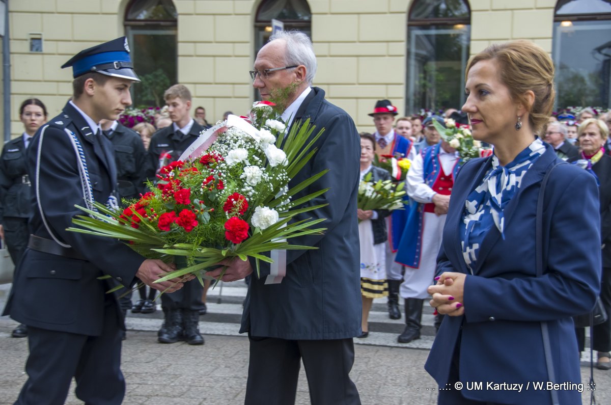 Zdjęcia z uroczystości wraz z jej uczestnikami