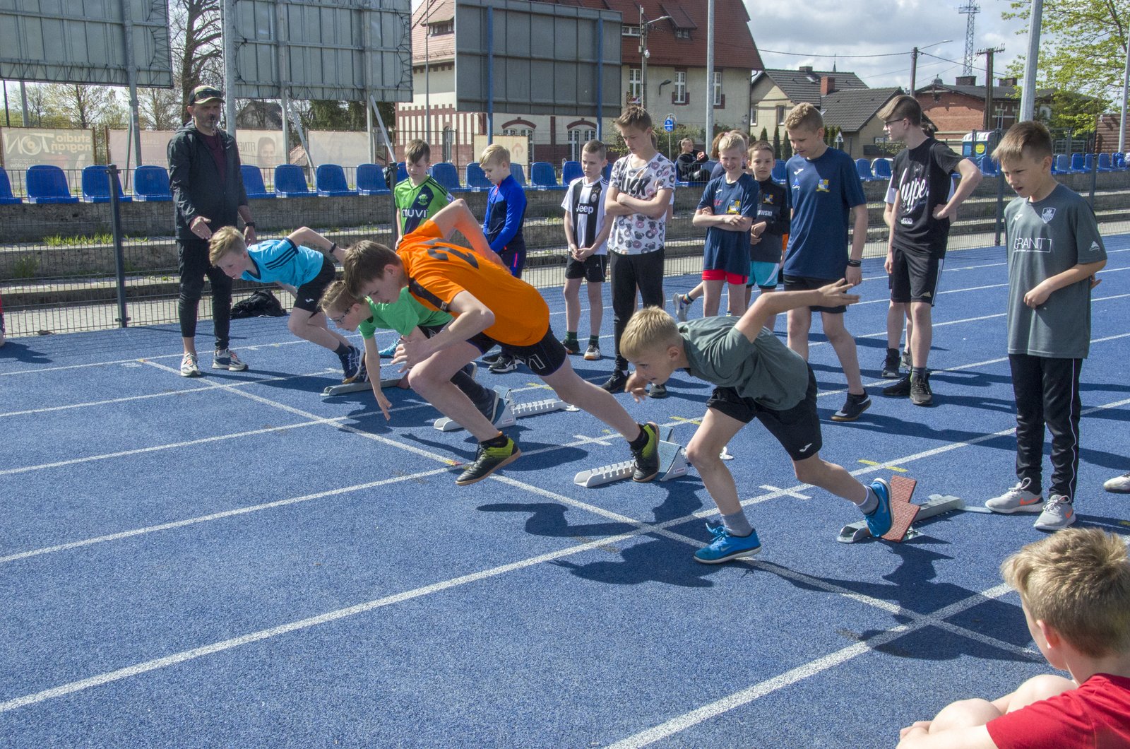 Eliminacje gminne w czwórboju lekkoatletycznym w Igrzyskach Dzieci SZS 2022