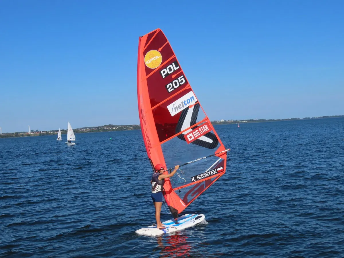 Kalina Szostek Mistrzynią Polski Mistrzyni Polski w klasie Windsurfing Foil U17